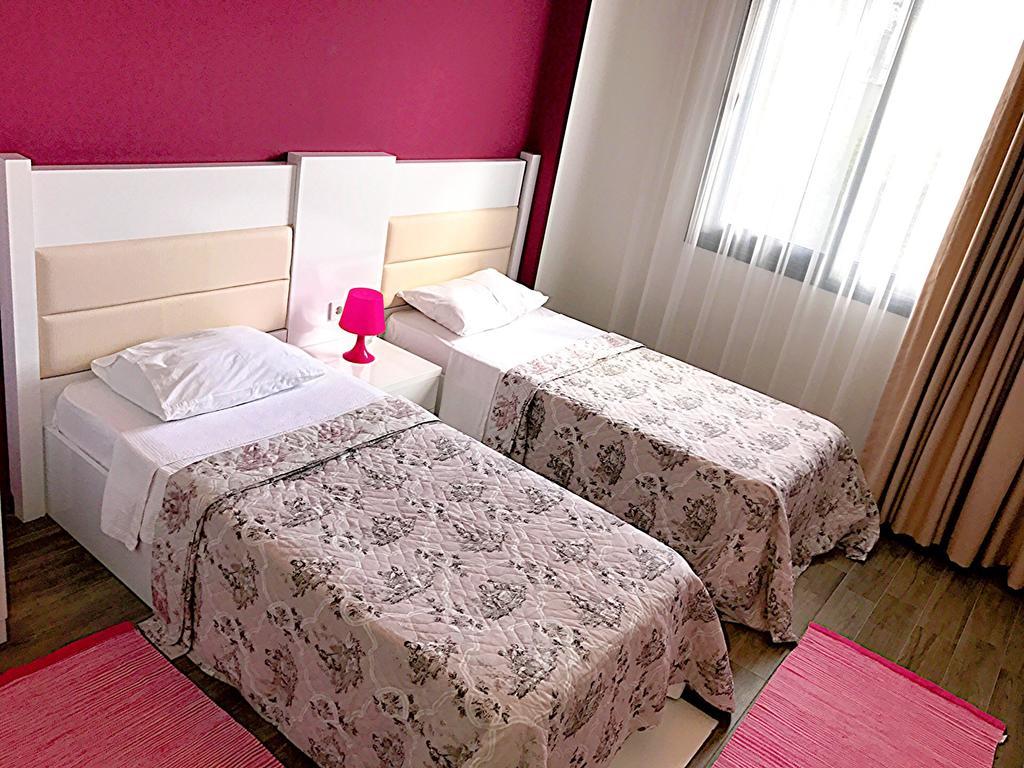 Dalyan Elit Apart Otel Çeşme Luaran gambar
